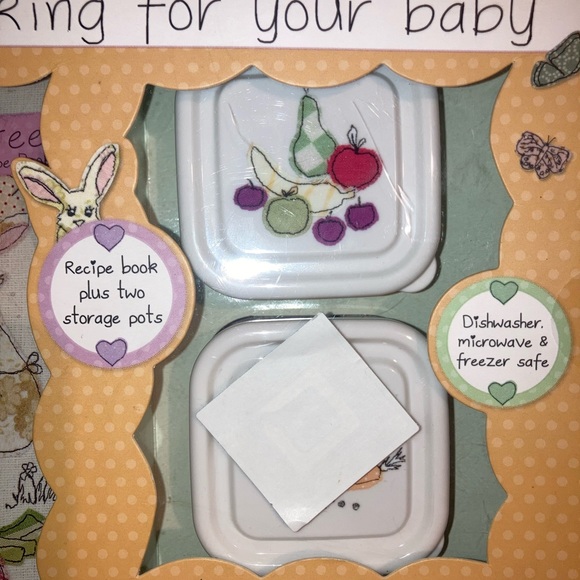 NEW 2013 Parragon Books "Cooking for your Baby." Recipe Book/ 2 Storage Pots - Picture 2 of 6